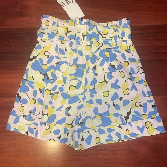 Zara Linen High Waisted Shorts - Picture 7 of 16